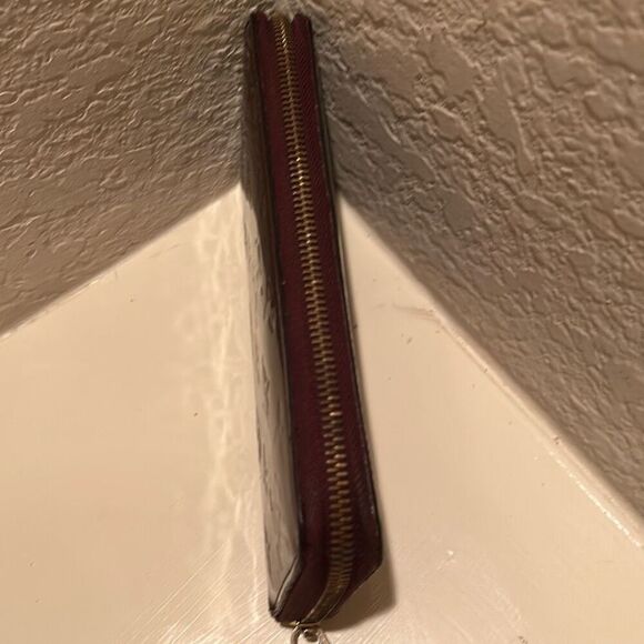 Louis Vuitton Vernis Zip Around Long Wallet Merlot Shiny Dark Red Logo Print LV - Picture 3 of 16